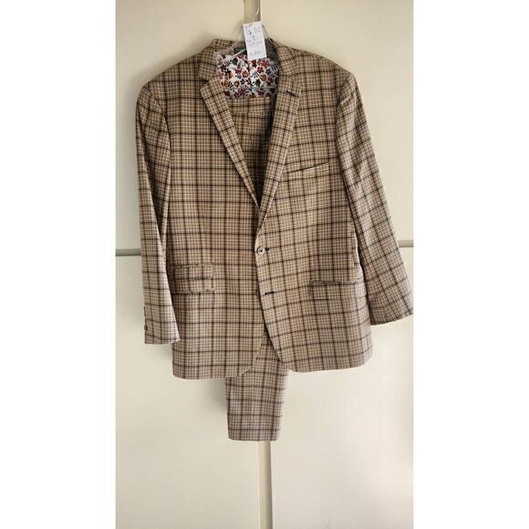 Paisley & Gray Gold, Ivory, Grey,Camel Plaid SB, 2 Button Suit, NWOT - Picture 3 of 9